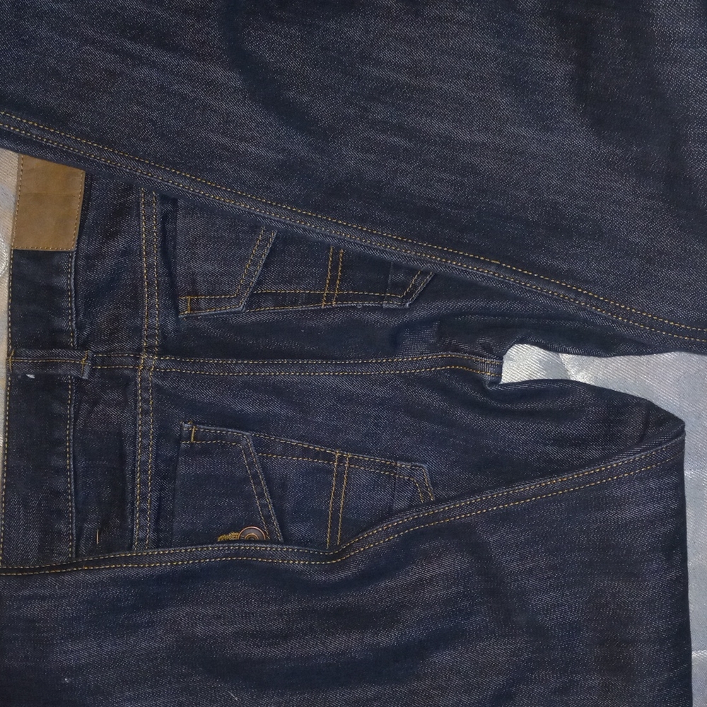 Jeans - Picture 3 of 3